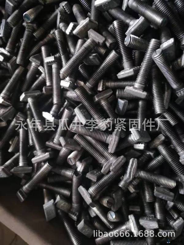 专业生产碳钢8.8级高强度四方 发黑方头螺栓